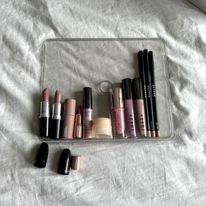 Variety of lippies